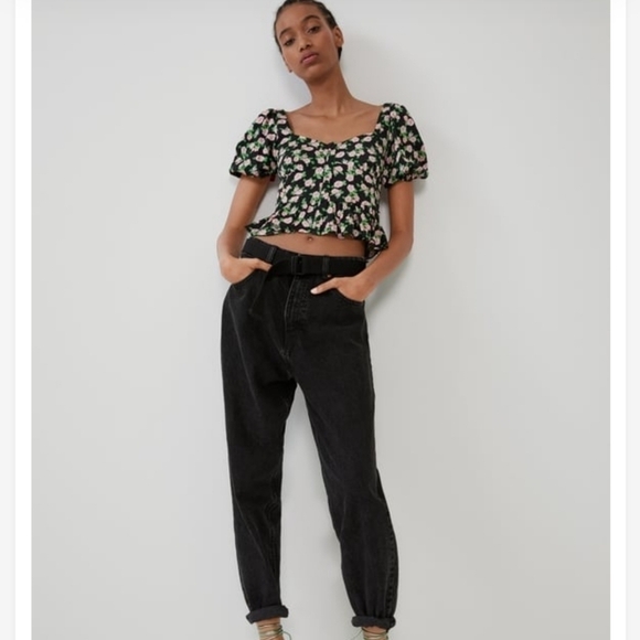 NWT Zara Floral Print Button Front Puff Sleeves Ruffle Peplum Crop Top Size XS - Picture 4 of 16